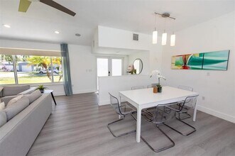 475 NE 142nd St in North Miami, FL - Building Photo - Building Photo