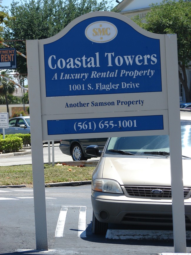 Coastal Towers in West Palm Beach, FL - Building Photo - Building Photo