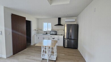 3046 Miguel St, Unit Detached Studio Apartment in Riverside, CA - Foto de edificio - Building Photo