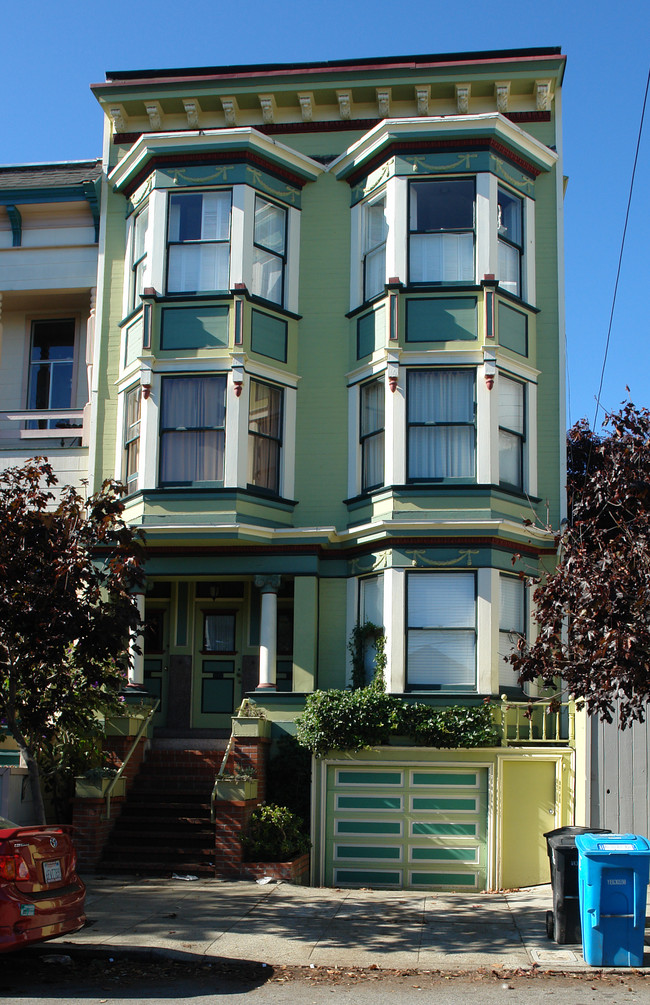 14-18 Walter St in San Francisco, CA - Foto de edificio - Building Photo