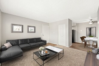 Beautiful Apartments in Quiet Location in Aurora, CO - Building Photo - Building Photo