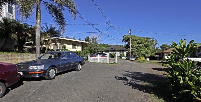 54-055 Waikulama St in Hauula, HI - Foto de edificio - Building Photo