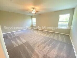 12975 Wildflower Meadow Dr in Riverview, FL - Building Photo - Building Photo
