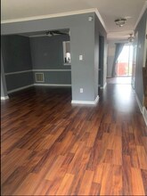 6622 Sky Blue Ct in Alexandria, VA - Foto de edificio - Building Photo