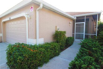 1736 Morning Sun Ln in Naples, FL - Building Photo - Building Photo
