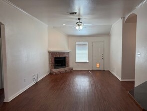 8732 Corral Cir in Fort Worth, TX - Building Photo - Building Photo