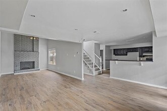 2158 Fleur De Lis Ct in Arlington, TX - Building Photo - Building Photo
