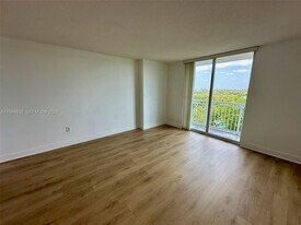 3000 Coral Way, Unit 617 in Coral Gables, FL - Building Photo