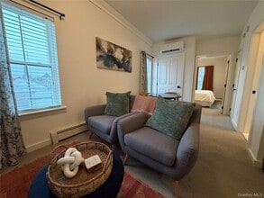 1106 Main St in Fishkill, NY - Building Photo - Building Photo