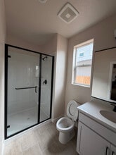 4175 Aura Way in Rancho Cordova, CA - Foto de edificio - Building Photo