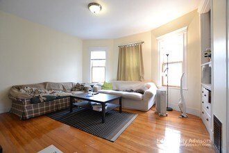 47 Easton St in Boston, MA - Building Photo - Building Photo