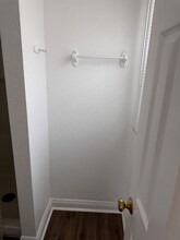 8557 Juniper Ave in Fontana, CA - Foto de edificio - Building Photo