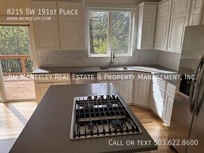 8215 SW 191st Pl in Beaverton, OR - Building Photo - Building Photo