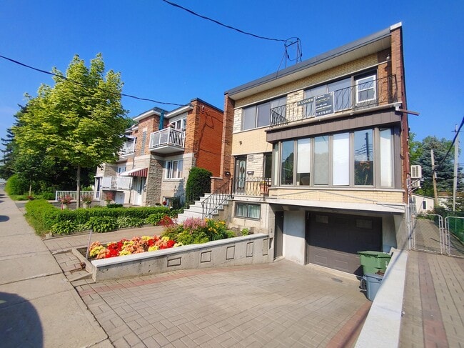 property at 5327 Palmerston Rue