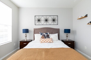 The Lakes Of Olentangy in Lewis Center, OH - Building Photo