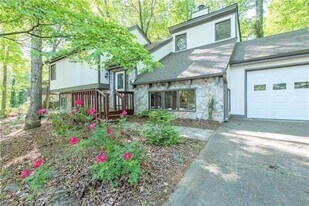 2646 Alpine Trail in Marietta, GA - Building Photo
