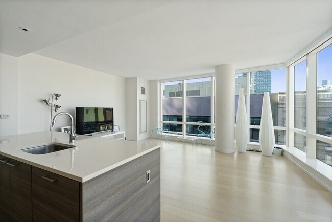 property at 1 Franklin St