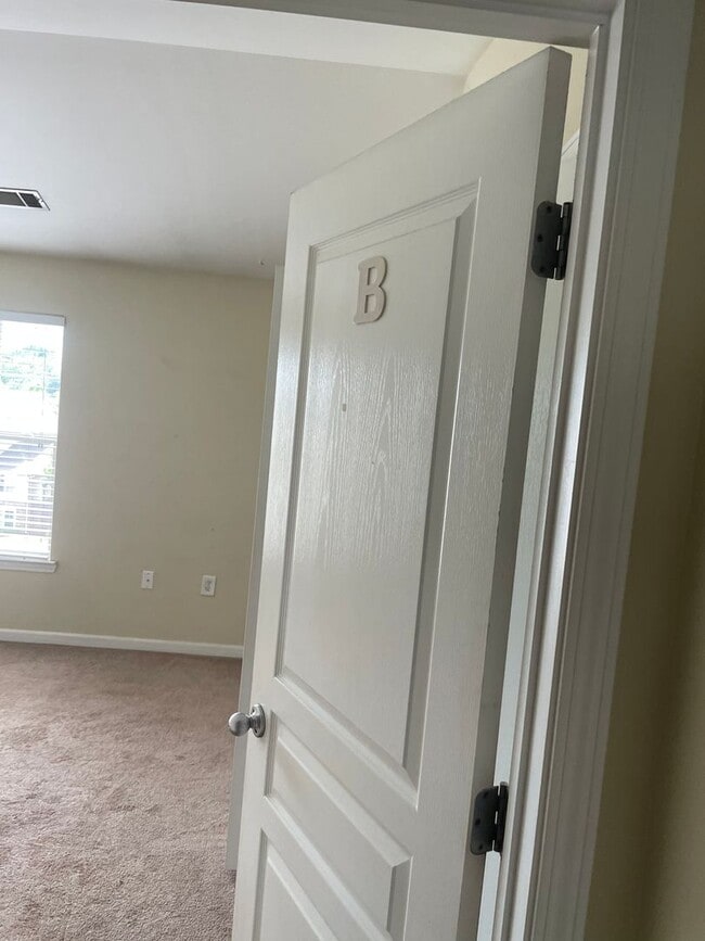 1101 Tree Top Way in Knoxville, TN - Building Photo - Building Photo