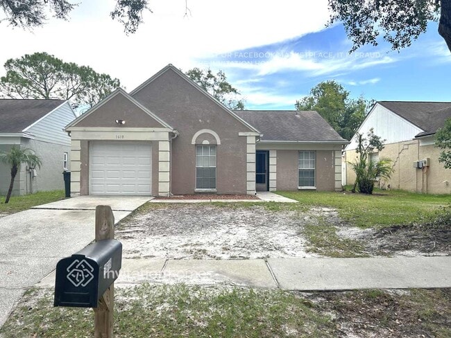 property at 1618 Crossridge Dr