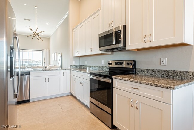 9402 Pocida Ct in Naples, FL - Building Photo - Building Photo