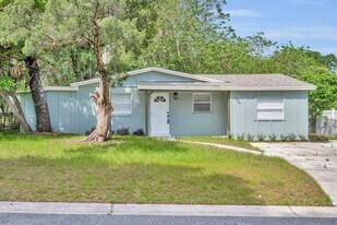 1224 Helen St in Apopka, FL - Building Photo