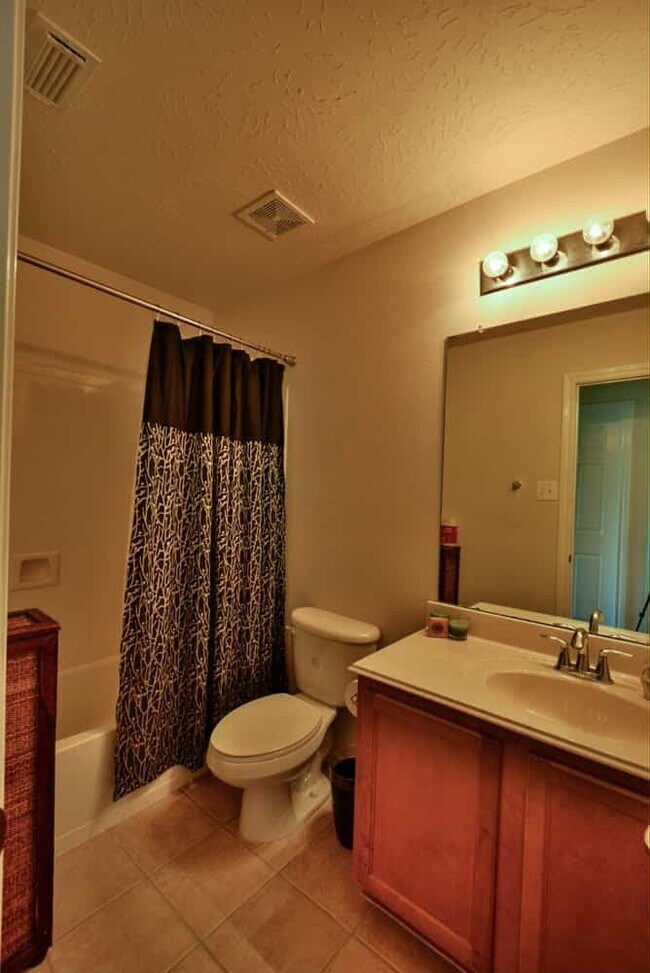 property at 3205 Victorian Manor Ln