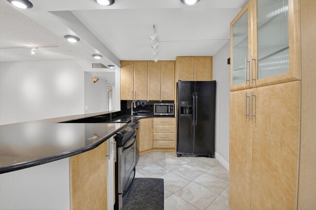 447 Flanders I in Delray Beach, FL - Building Photo - Building Photo