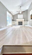 309 SW Richwood Ln in Blue Springs, MO - Building Photo - Building Photo