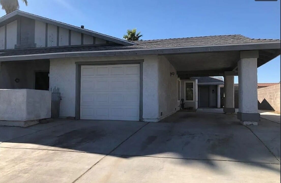 4197 Laurel Park Ave in Las Vegas, NV - Building Photo