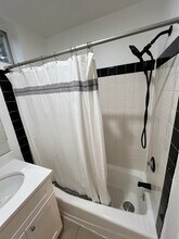 222 66th St in West New York, NJ - Building Photo - Building Photo