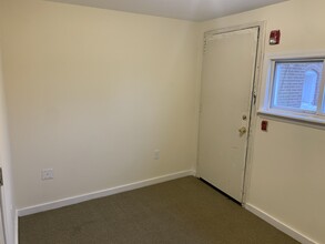 230 Roxbury St, Unit 2 in Boston, MA - Building Photo - Building Photo