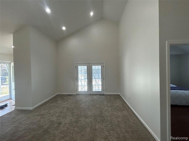 3165 Chenoa St in Commerce Township, MI - Building Photo - Building Photo