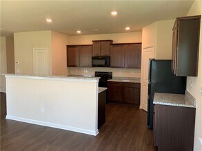 748 Walnut Creek Cir in Pendergrass, GA - Building Photo - Building Photo