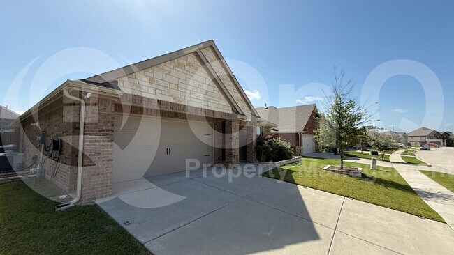 402 Cliffmere Dr in Rockwall, TX - Building Photo - Building Photo