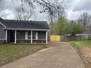 6031 Cloverland Cove in Millington, TN - Building Photo - Building Photo