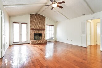 2211 Benbrook Dr in Carrollton, TX - Building Photo - Building Photo