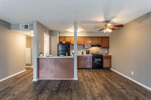 Edge at Arlington Apartamentos