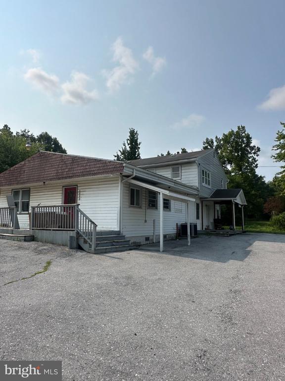 property at 2700 E Harrisburg Pike