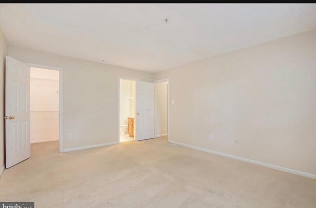 13100 Briarcliff Terrace, Unit 8-809