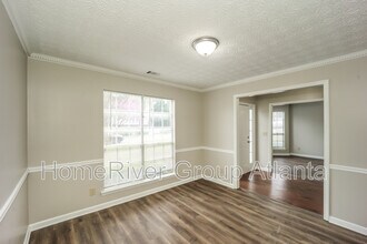 8432 Cedar Creek Ridge in Riverdale, GA - Building Photo - Building Photo