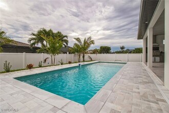 123 SW 35th Ave in Cape Coral, FL - Building Photo - Building Photo