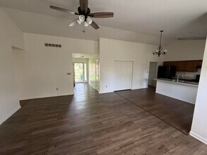 390 Retrac Rd in Lexington, KY - Building Photo - Building Photo