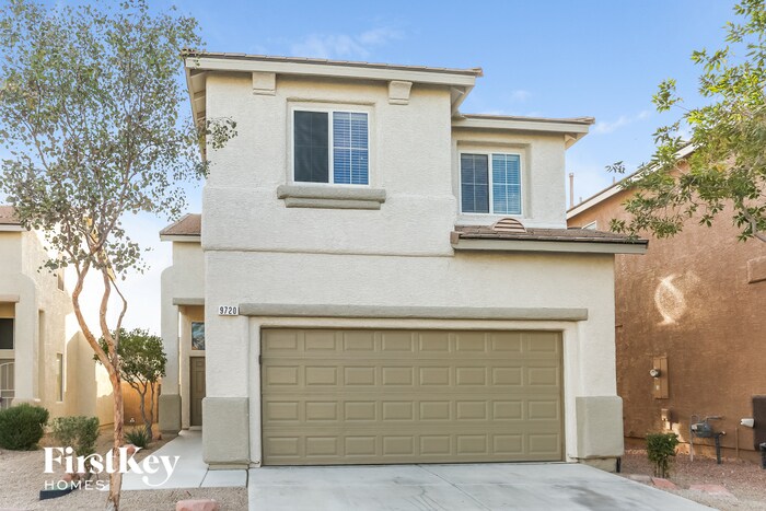 9720 N Fast Elk St in Las Vegas, NV - Building Photo