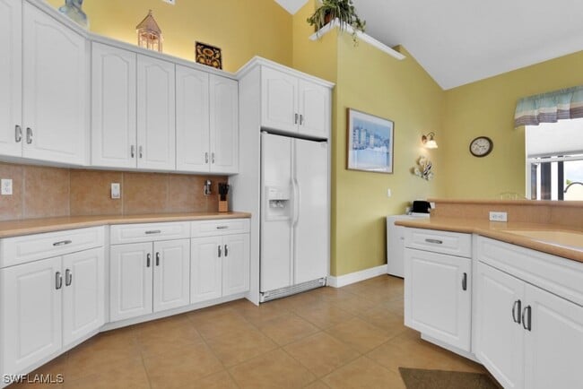 property at 3335 SW 25th Ct