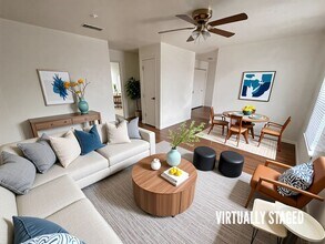 1906 Windward Dr in Killeen, TX - Foto de edificio - Building Photo