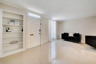 3006 Brockbank Ct in Dallas, TX - Building Photo - Building Photo