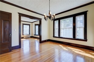 77 Harper St in Rochester, NY - Building Photo