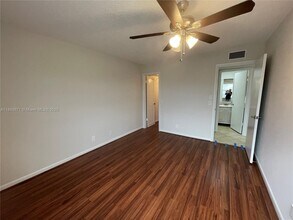 413 Saxony Way in Delray Beach, FL - Building Photo - Building Photo