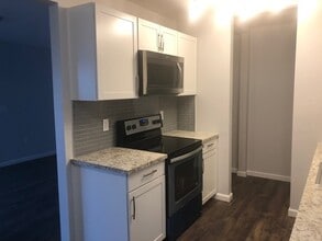 4412 Pacific Way in Longview, WA - Building Photo - Building Photo