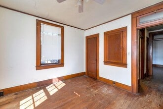 25 W Charlotte Ave in Sumter, SC - Building Photo - Building Photo